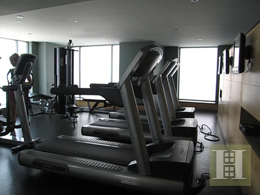 Rented by Halstead Real Estate | media 4