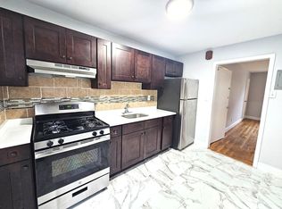 355 S Center St, Orange, NJ 07050