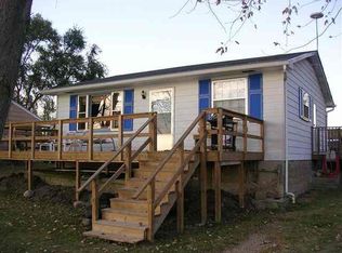135 Lane 100 Hog Back Lk, Angola, IN 46703