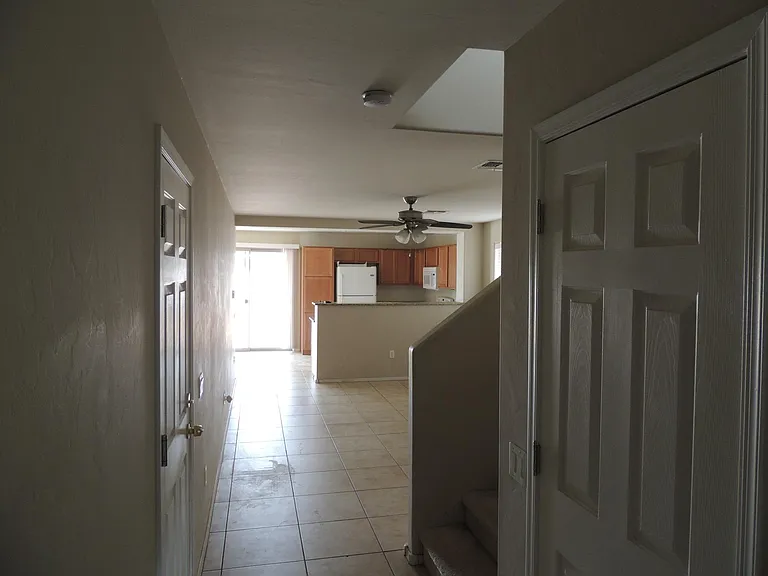 33973 S Bronco Dr — Photo 4
