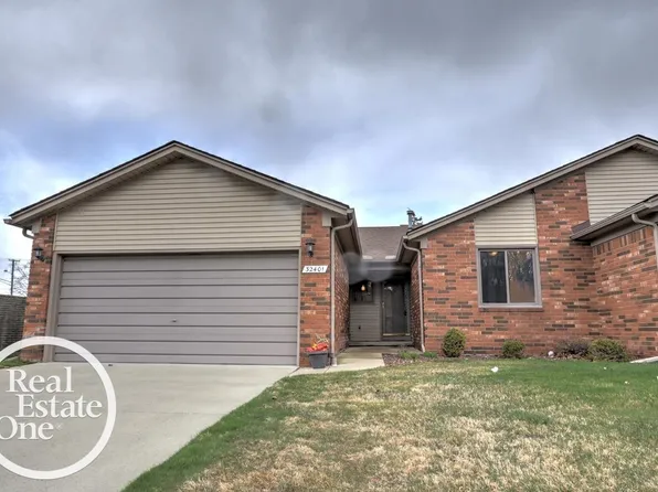 32401 Stoneybrook Ln, Fraser, MI 48026