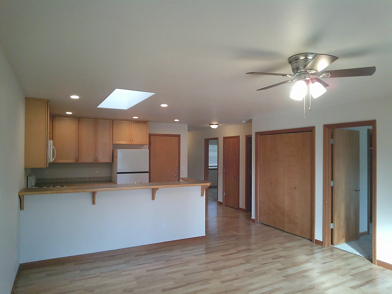 2 bed, 900 sqft, $1,875 — Photo 4