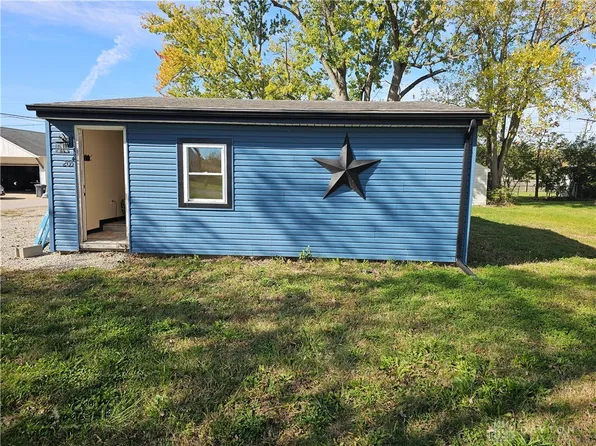 205 N State St, Verona, OH 45378