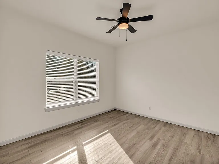 3503 E 21st St #3505 — Photo 15