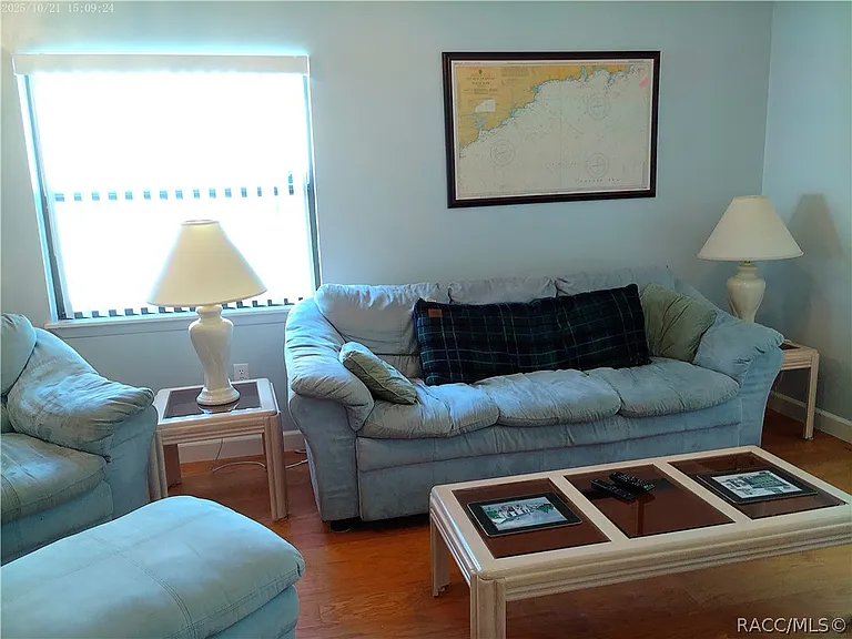 1871 Arrowwood Ln — Photo 29