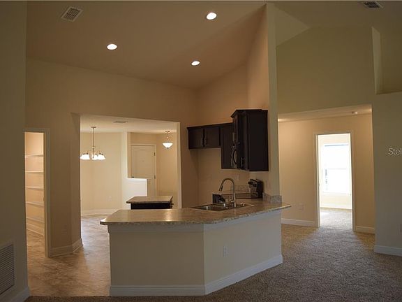 3rd image of 1950 Manatee Ct