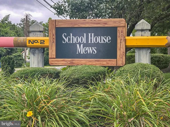 133 Chalkboard Ct, Moorestown, NJ 08057