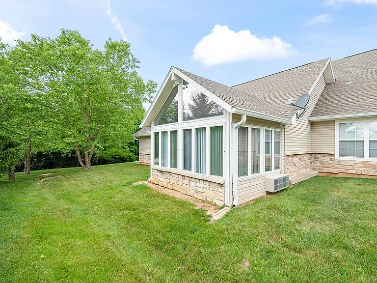 2097 W Arbor Ridge Way — Photo 5