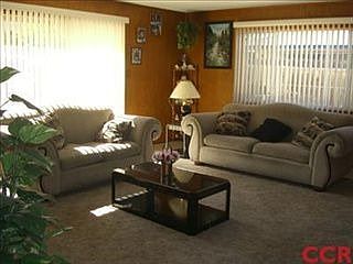 2nd image of 922 W Lee Dr