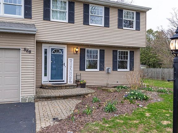 4th image of 888 Copperkettle Rd