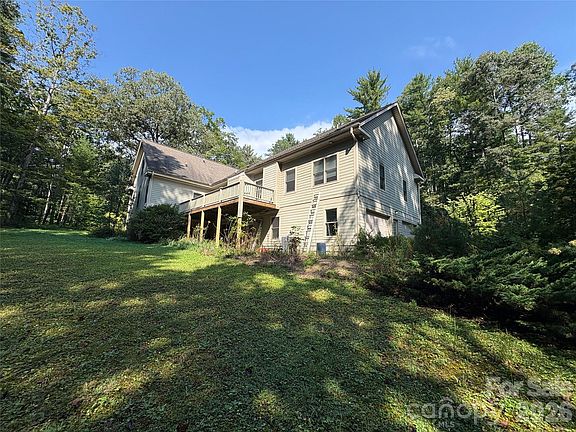 2nd image of 502 Pace Rd