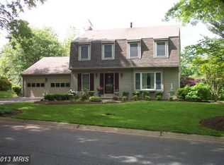 11105 Rutledge Dr, Gaithersburg, MD 20878