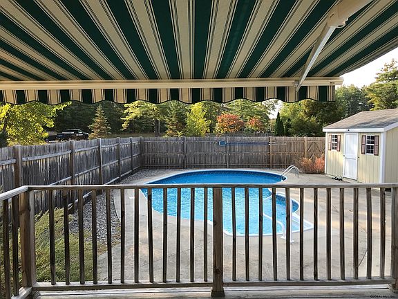 4th image of 5 Western Reserve Trl
