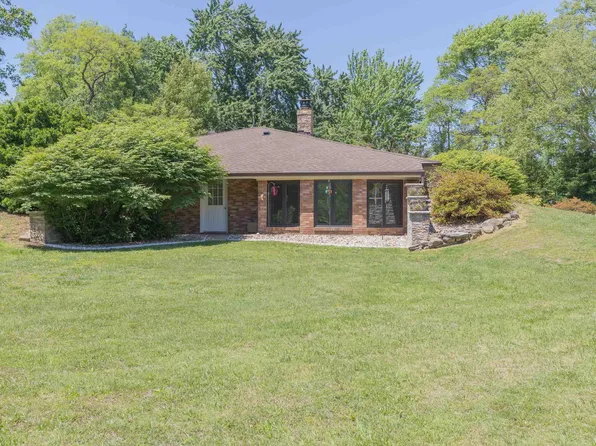 12711 Gore Rd, Lynnville, IN 47619
