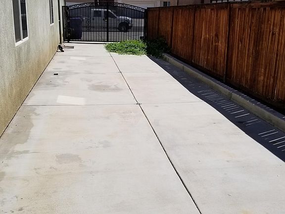 4th image of 12664 Flintridge St