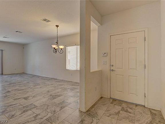 2nd image of 2704 Ground Robin Dr