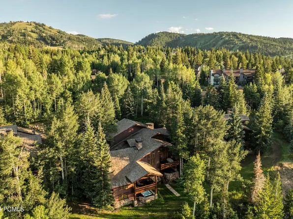 8200 The Woods Ct #2-B, Park City, UT 84060