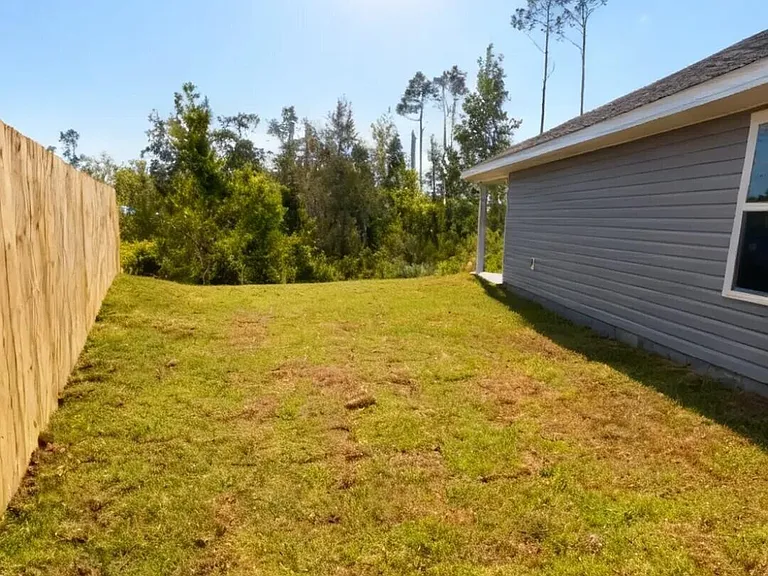 3904 Silver Spur Rd — Photo 17