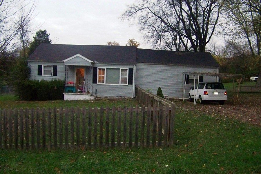 1st image of 2910 Atoka Ln