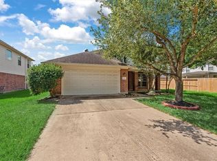 15318 Redbud Berry Way, Cypress, TX 77433