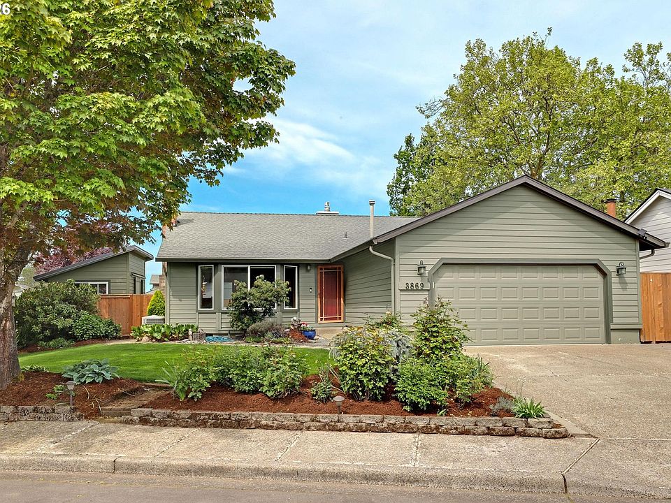 1st image of 3869 NW 166th Dr
