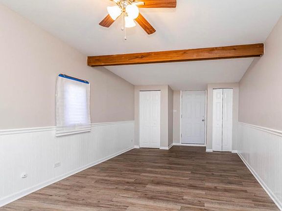 3rd image of 1245 River Dr