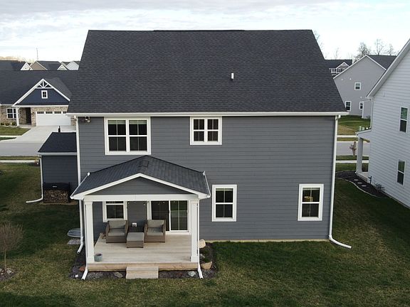 3rd image of 1138 Woodglen Dr
