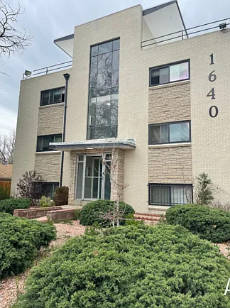 1640 N Beeler St #9 — Photo 3