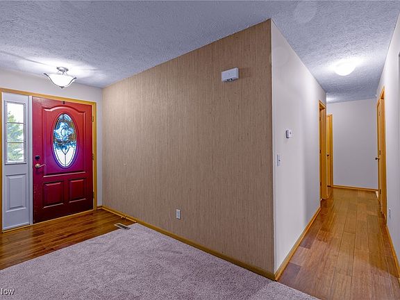 3rd image of 3225 Imrek Dr