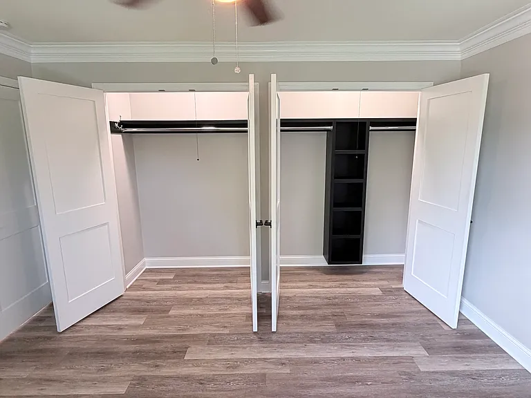 5118 Fairview Ave — Photo 23