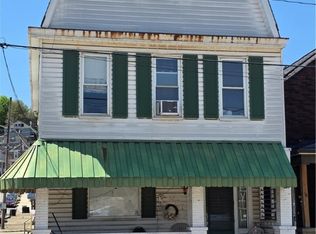 901 McKean Ave, Charleroi, PA