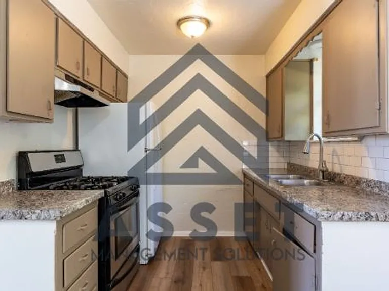 1617 Cynthia Dr — Photo 7
