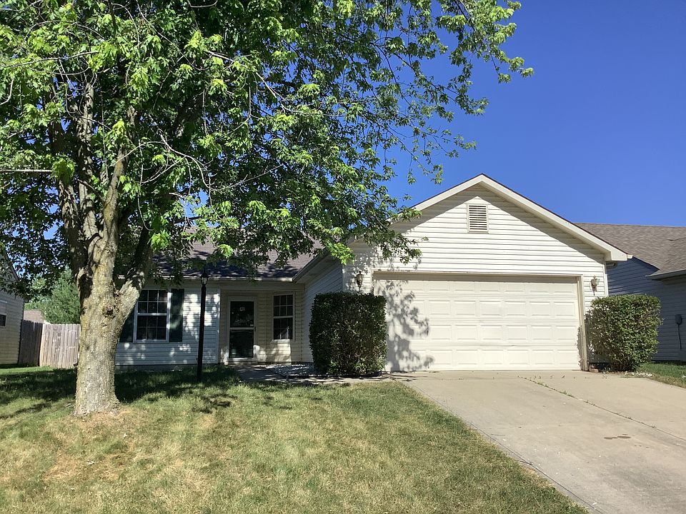 1st image of 1336 Blue Heron Ln