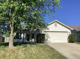 1336 Blue Heron Ln, Greenwood, IN 46143