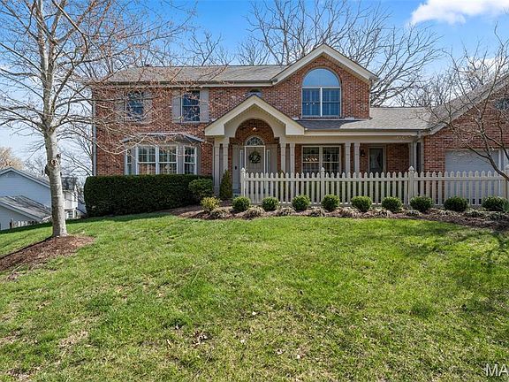 2nd image of 718 Chancellor Heights Dr