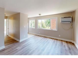 427 Xenia St SE UNIT 104, Washington, DC 20032