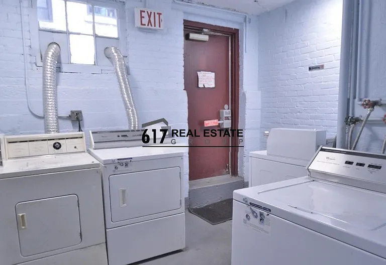 64 Brighton Ave #404 — Photo 15