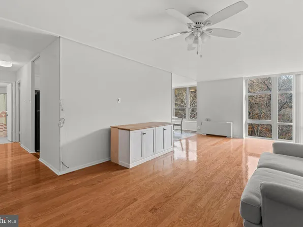 3600 Conshohocken Ave APT 315, Philadelphia, PA 19131