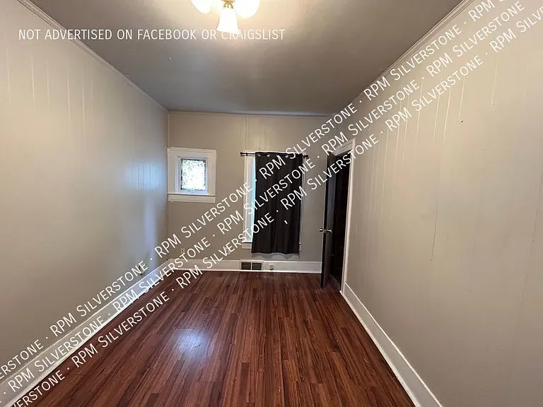52 W Bernhard Ave — Photo 7