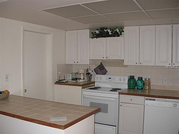 5th image of 1329 Drew St APT 2