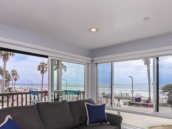 4th image of 4465 Ocean Blvd #52