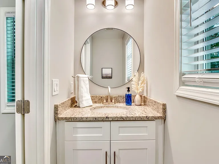 2145 Lindley Ln NW — Photo 15
