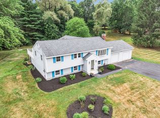2 Johnson Rd, Chelmsford, MA 01824