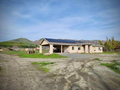 1548 E Olive Avenue, Porterville, CA, 93257