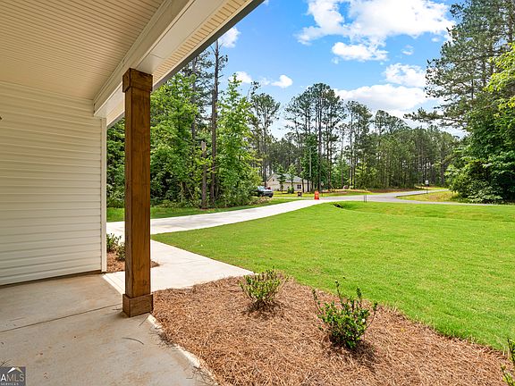 4th image of 134 Coyote Cir