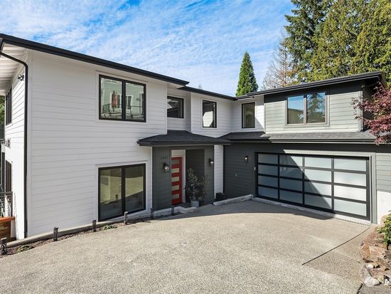 2637 E Lake Sammamish Pkwy SE, Sammamish, WA 98075