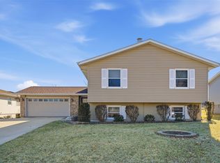 709 Arrowhead Ln NE, Cedar Rapids, IA 52402
