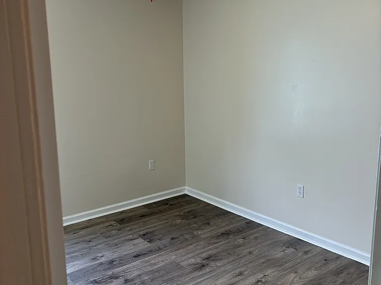 6205 W Forrest St — Photo 8