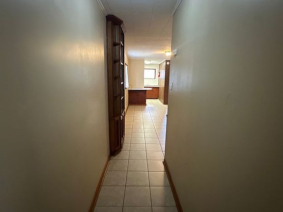 5th image of 1423 Lynn St APT G