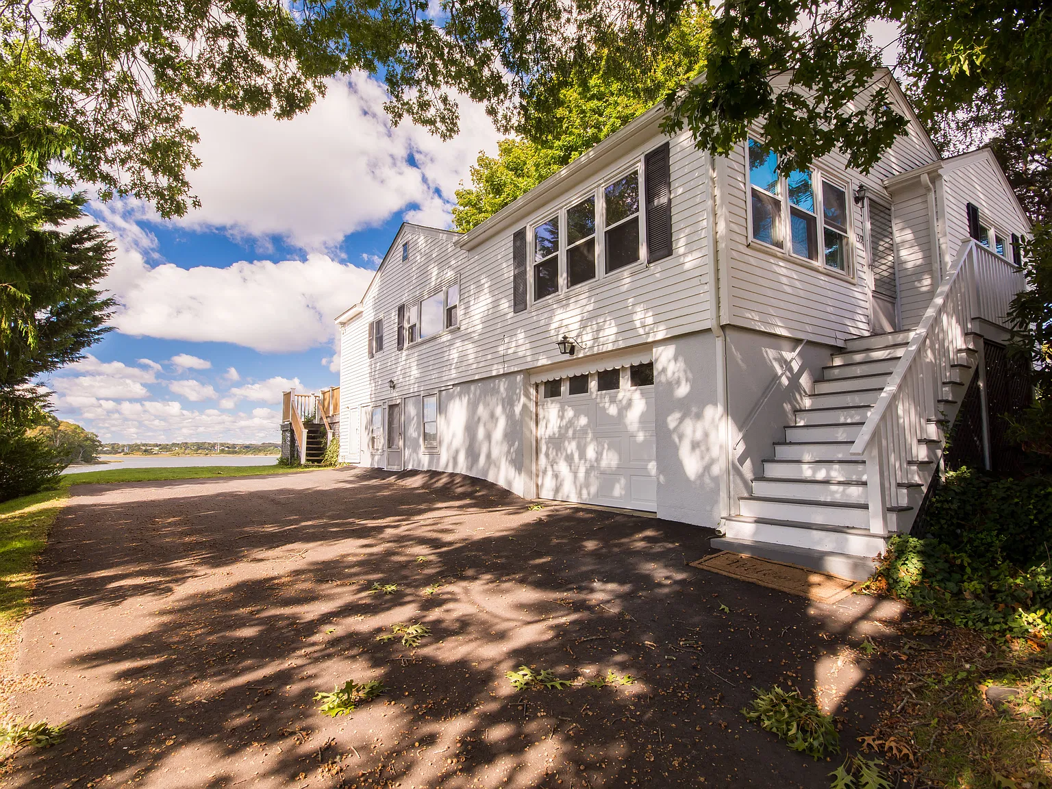 2 bed, 2.5 bath, 1208 sqft, $3,500 — Photo 3
